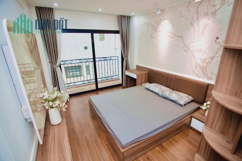 Bán nhà phân lô Xã Đàn, 45m2 x 5 tầng, giá 5tỷ2,Tặng full nội thất, cách phố 30m 0969 693855