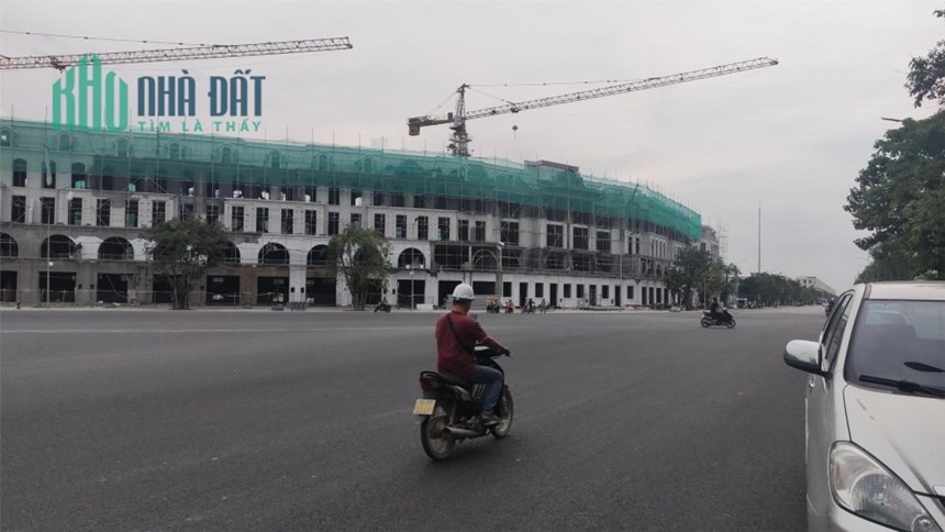 Cho thuê shophouse, nhà phố kinh doanh tai Vinhomes, giá chỉ 6,1 triệu/ thg