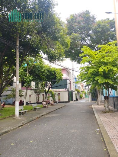 NGộp HXH Lạc Long Quân - Tân Bình - view Công Viên - 60m2