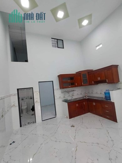 Bán nhà đẹp 45m2, ngang 4.5m, hẻm xe hơi, Lê Đình Cẩn, Bình Tân, chỉ 2.7 tỷ TL