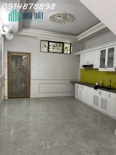Chào bán nhà bên hồ Tp Nam Định