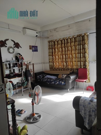 Chính chủ bán gấp căn hộ 404 lô 2 chung cư 346 đường Phan Văn Trị, p.11, q.Bình Thạnh