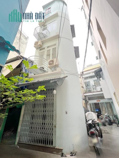 Căn góc 4 tầng hẻm thông đường Lý Thái Tổ P10Q10 - Giá : 4.5 Tỷ