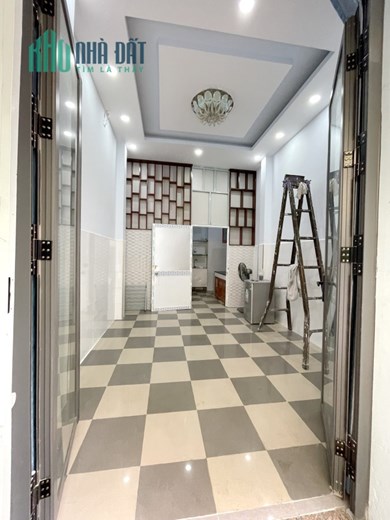 Căn góc 4 tầng hẻm thông đường Lý Thái Tổ P10Q10 - Giá : 4.5 Tỷ