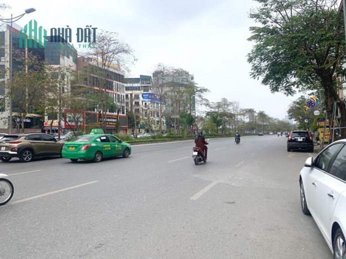 BÁN NHÀ MẶT PHỐ TÂY SƠN ĐỐNG ĐA 55M2 x 1 MT 4M VỈA HÈ ĐÁ BÓNG KD BẤT CHẤP GIÁ 15 TỶ