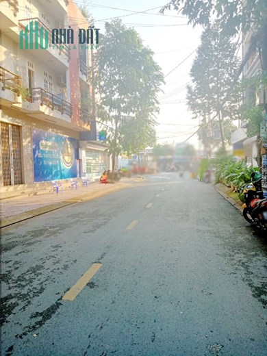 Cho thuê nhà Trệt, lửng Mặt tiền đường số 12m Phạm Hùng, xã Bình Hưng - Giá 14 Triệu