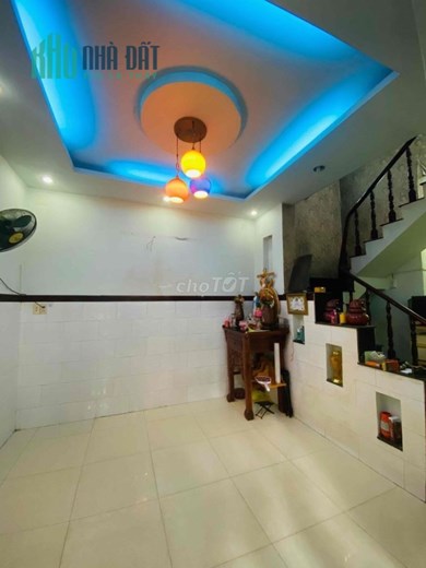 Nhà chính chủ cần tìm chủ mới. Nhà SHR 1 trệt 2 lầu, khu Trung Chánh, Hóc Môn