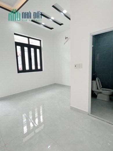Nhà mới 2 tầng, hẻm thông đường 84 Cao Lỗ P4Q8 - 4.75 Tỷ (TL)
