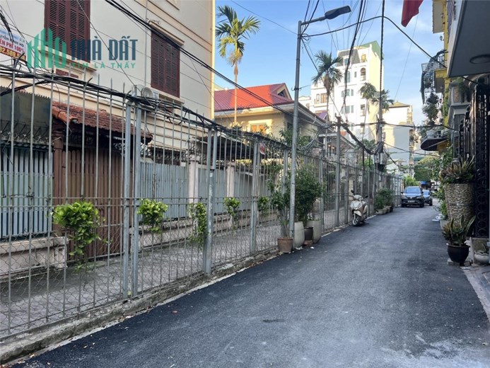 Võng Thị, Tây Hồ, 5 tầng, 33m2, cách hồ Tây 50m, nhỉnh 4 tỉ