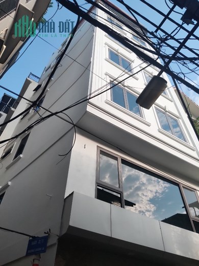 Bán nhà phố Linh Lang, ô tô vào nhà, lô góc 3 mặt đường, 50m mặt tiền 5m x 4 t giá 12,8 tỷ