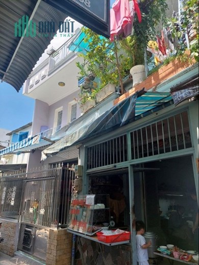 Bán nhà 2 Tầng nở hậu Tài Lộc hơn 5m, Phạm Thế Hiển Quận 8, Hẻm xe hơi tận cửa