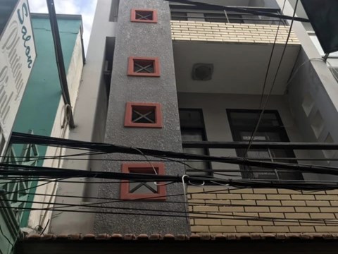 Bán nhà đẹp 4 Tầng kiên cố Quận 8, nội thất đầy đủ, giếng trời cực thoáng mát, liền kề Quận 1