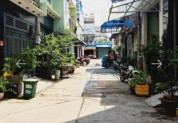 Nhà shr 4x8m, 33m², 3 tầng. 3tỷ3. Đường số 10,  P. Bình Hưng Hoà, Q Bình Tân