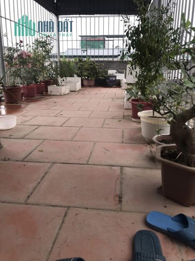 Bán nhà Tam Trinh 30 m2, chỉ nhỉnh 3 tỷ, ô tô đỗ cổng. LH: 0947865456