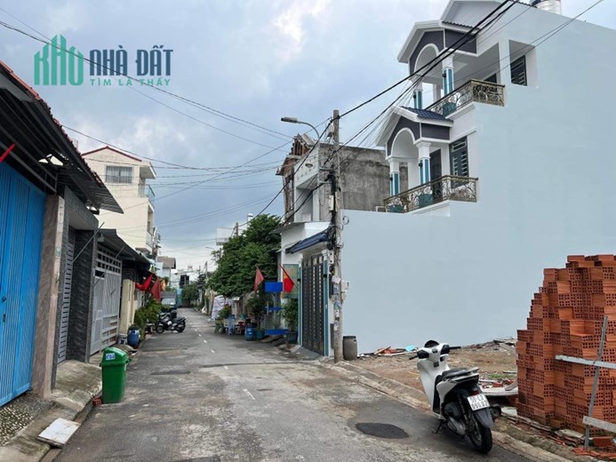 Bán 2 lô đất hẻm 189 Dương đình Hội , DT 100, vị trí đẹp