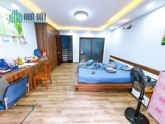 Cần bán nhà phố Tôn Đức Thắng 45m2 đẹp hiếm giá nhỉnh 4 tỷ - gần ngã 6 Ô Chợ Dừa