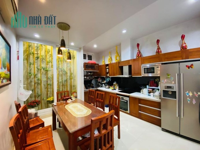 Cần bán nhà phố Tôn Đức Thắng 45m2 đẹp hiếm giá nhỉnh 4 tỷ - gần ngã 6 Ô Chợ Dừa
