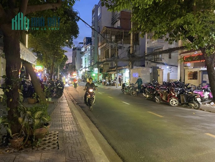 CHO THUÊ nhà mặt tiền Hòa Hưng Quận 10 – Giá thuê 7 triệu/tháng kinh doanh đa ngành không ở lại
