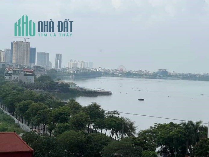 Bán gấp  Nhà Đất mặt phố   Nguyễn Khánh Toàn Đào Tấn  Ba Đình dt 200 m2 giá 500 triệu/1m2