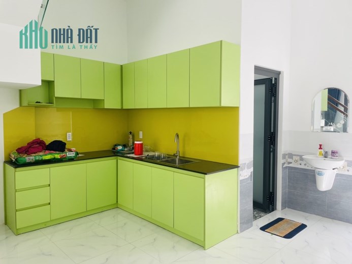 Bán Nhà Hóc Môn, HXH Đường Trần Văn Mười, 65M2, 3 Tầng BTCT, Nhà mới, Chỉ 3 Tỷ 4.