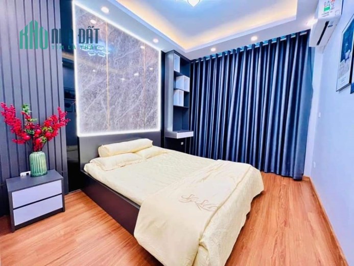 Bán nhà Giảng Võ 30m²*5T mt 4m Nông Sát ô tô 5 tỷ