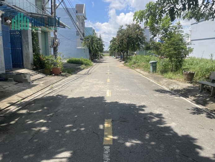 Bán Đất Hóc Môn, HXH Phan Văn Hớn, 212M2, Full Thổ Cư, Ngang Hơn 8M, Chỉ 6 Tỷ 5.