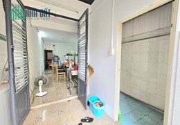 tổng giảm 1,5 tỷ - Pasteur Quận 3- hxh tới nhà - Dt 52 m2 - giá 8,5 tỷ thương lượng