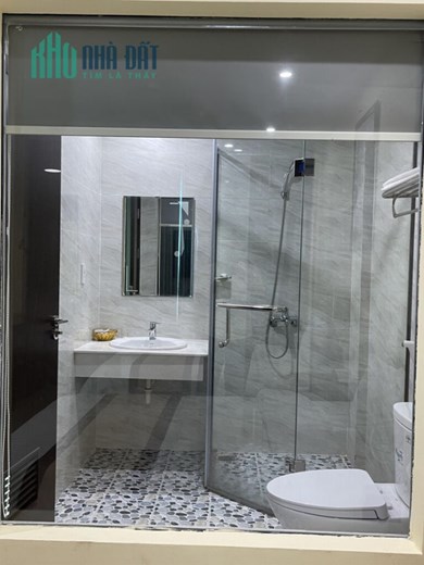 Cần bán hoặc cho thuê Khách sạn Thanh phúc , 242 Lý Thường Kiệt , Phường Đồng Phú , Tp Đồng Hới