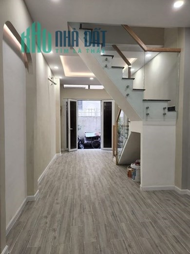 NHÀ NGUYỄN THIỆN THUẬT- DIỆN TÍCH 3.06X 9.2 - BÀN CỜ TRUNG TÂM QUẬN 3 CHỈ 4.5 TỶ.