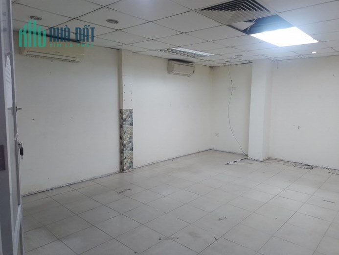 TÌM NGƯỜI THUÊ CỬA HÀNG MẶT HỒ ĐẮC DI, ĐỐNG ĐA, 450M