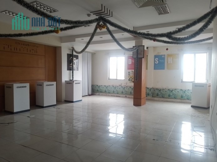 TÌM NGƯỜI THUÊ CỬA HÀNG MẶT HỒ ĐẮC DI, ĐỐNG ĐA, 450M