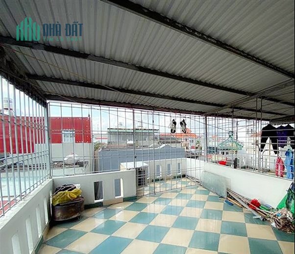Bán nhà 56m 4 tầng ô.tô đỗ cửa GIÁ 3.9 tỉ ngay mặt đường Thiên Lôi