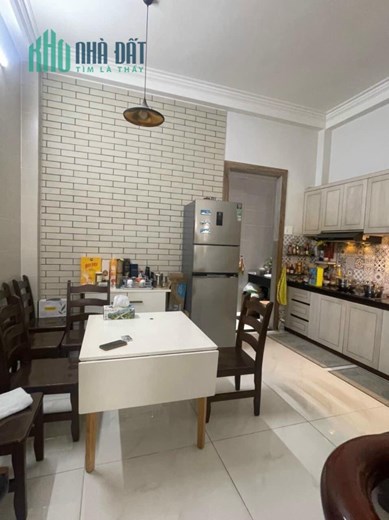 Bán nhà 3 Tầng đường Linh Trung, Linh Trung, Thủ Đức. dt 71 m² Giá 6,8 Tỷ