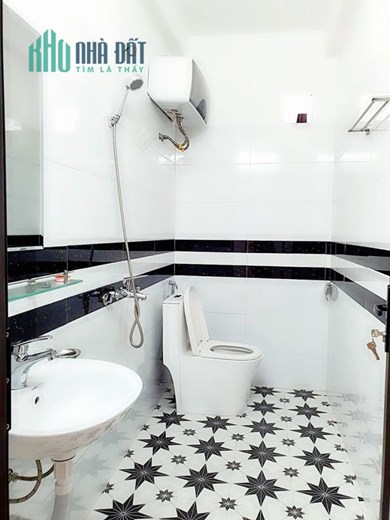 Bán nhà phố Thiên Lôi, 48m 3 tầng GIÁ 2.9 tỉ, ngõ nông, đang cho thuê