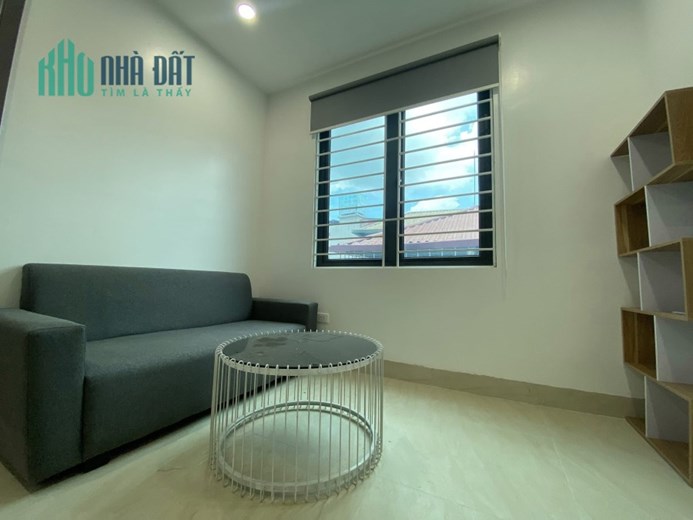 BÁN CCMN TRẦN BÌNH  - 7 TẦNG - THANG MÁY - Ô TÔ ĐỖ CỬA - DÒNG TIỀN ỔN ĐỊNH - CON GÀ ĐẺ TRỨNG VÀNG