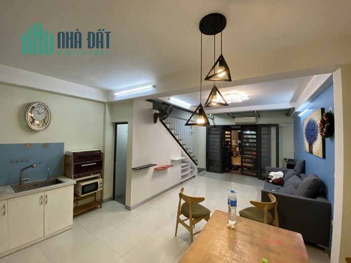 Bán nhà 4 tầng Thạch Bàn,Long Biên,36m2 ,Mt 4.4m giá tốt nhỉnh 2 tỷ