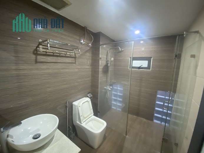 Bán nhà 4 tầng Thạch Bàn,Long Biên,36m2 ,Mt 4.4m giá tốt nhỉnh 2 tỷ