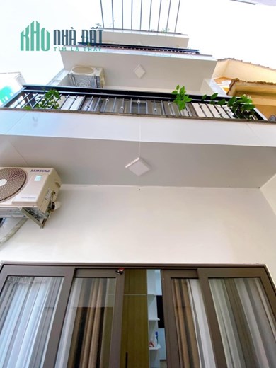 KHƯƠNG TRUNG - NHÀ ĐẸP LUNG LINH -  GẦN PHỐ - TẶNG FULL NỘI THẤT -DT 36M X5T GIÁ NHỈNH 4TỶ