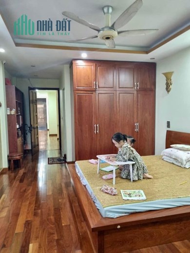Bán Nhà Khu Phân Lô Bộ Công An Tâm Triều 100m2 x 5 tầng, 6 phòng ngủ khép kín full nội thất sang