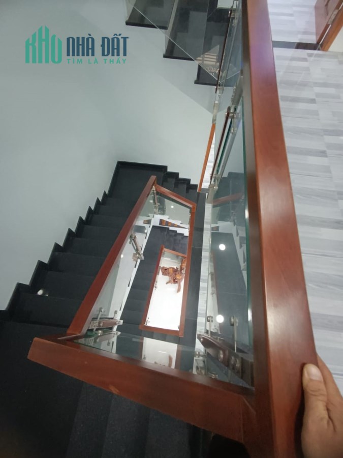 Bán nhà HXH 6m Lê Văn Quới BTD - 60m2 4 tầng chỉ 5,4 tỷ còn TL.