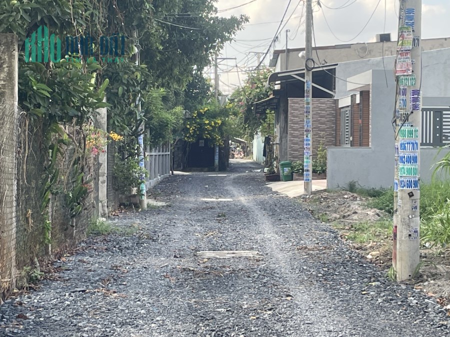 Bán Nhà Hóc Môn, HXH Dương Công Khi, 140M2, Khu Dân Cư, Thuê 5TR, Chỉ 1 Tỷ 2.