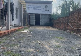 Bán Nhà Hóc Môn, HXH Dương Công Khi, 140M2, Khu Dân Cư, Thuê 5TR, Chỉ 1 Tỷ 2.