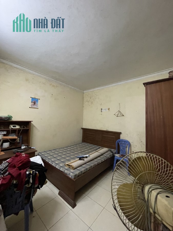 BÁN NHÀ tập thể PHỐ Tây Sơn, Đống Đa, 70m2, nhỉnh 3.9 tỷ, hung1TG