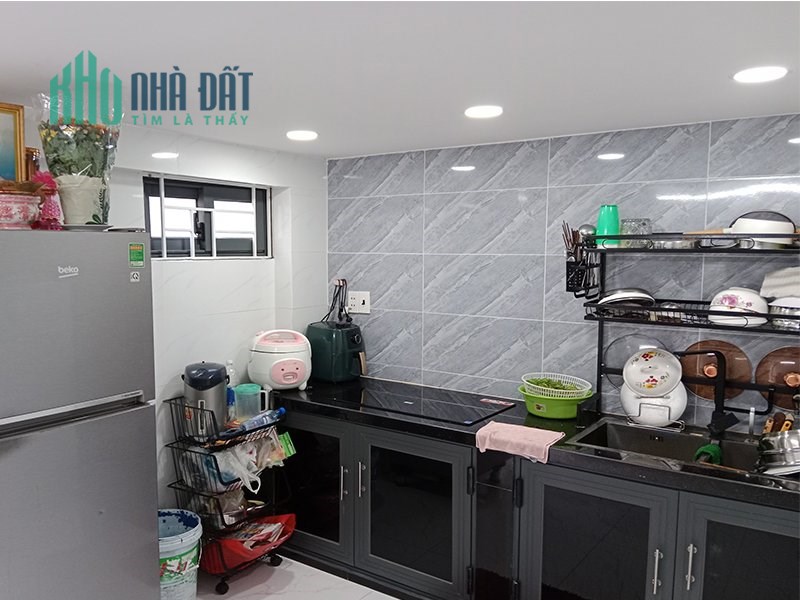Bán nhà Mặt Tiền đường 27 P.6 Q.GV, nở hậu, Đ.Xe tải tránh, giá giảm còn 7.4 tỷ