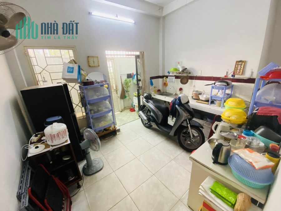 MẶT TIỀN  NƠ TRANG LONG  - NHÀ 2 MẶT TIỀN ĐANG KINH DOANH CÓ DÒNG TIỀN ỔN ĐỊNH - 3 TẦNG BTCT - MUA