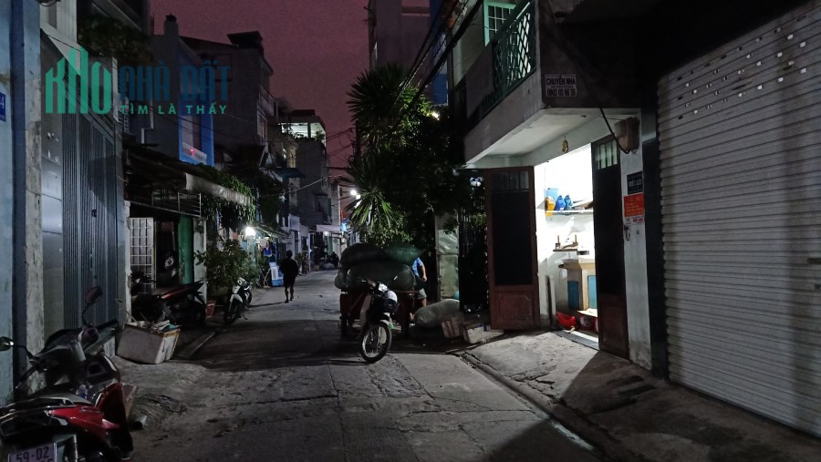 HẺM XE HƠI - ĐƯỜNG BỜ BAO TÂN THẮNG PHƯỜNG SƠN KỲ QUẬN TÂN PHÚ THÀNH PHỐ HỒ CHÍ MINH - 5m x 12,5m -