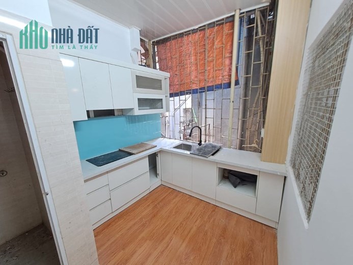 HIẾM NHÀ BÁN-20M RA MẶT PHỐ HÀNG CHUỐI QUẬN HAI BÀ-20M 3TỶ-Ở NGAY-TIỆN ÍCH ĐỈNH