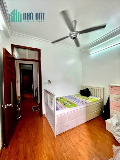 VIP HAI BÀ TRƯNG-GẦN MẶT PHỐ TRẦN KHÁT CHÂN-NHÀ MỚI-XÁCH VALI VỀ Ở