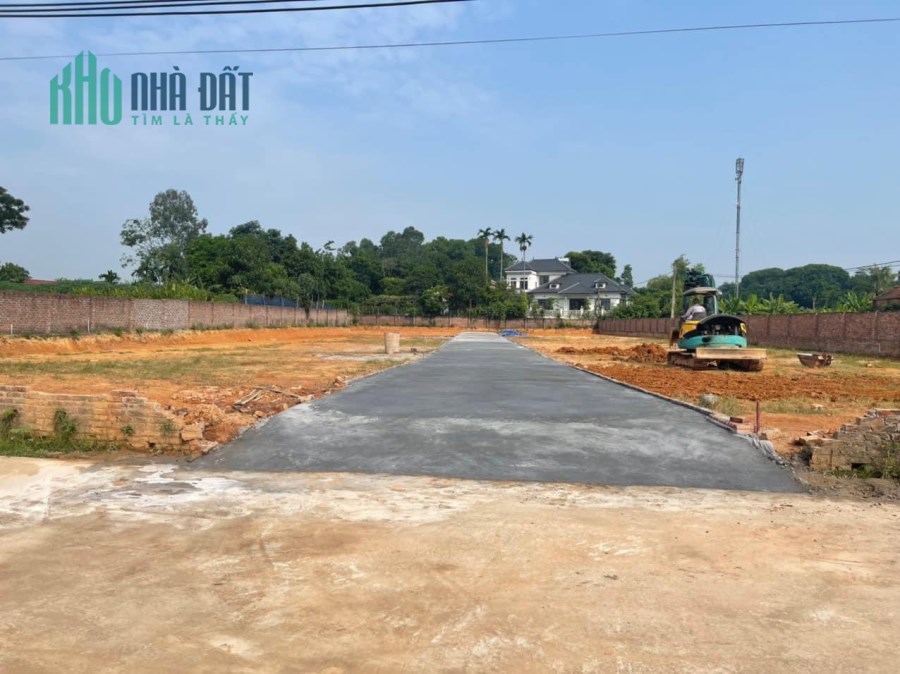 Bán đất full đất ở Chỉ từ hơn 400tr/1lô(Bao sổ) đất sóc sơn sát bìa làng đường 5m LH 0961635833