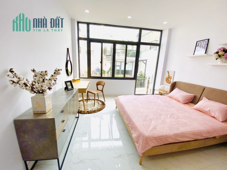 Bán nhà đường Dương Bá Trạc P2Q8 DT 4x8 chỉ 5.6 tỷ. Lh:0908121787